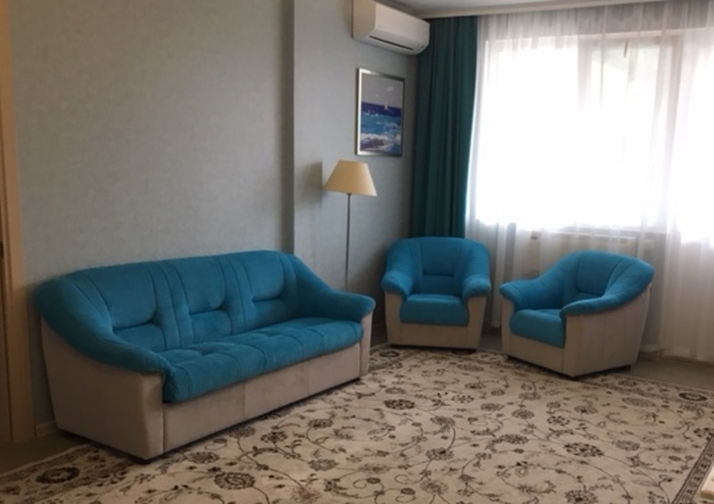 Офисная мягкая мебель Триумф (V-300)