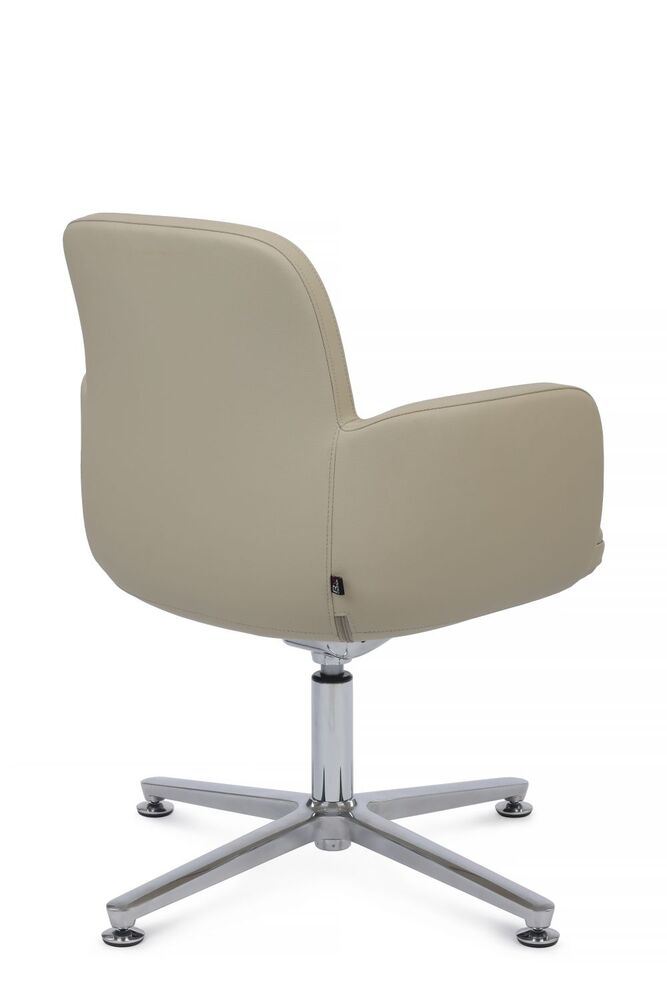 Кресло для персонала Charm-ST