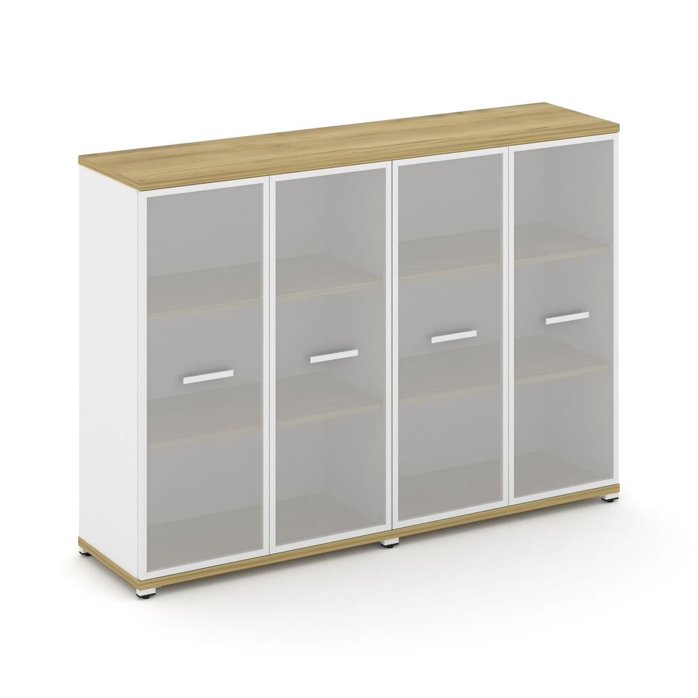 Шкаф две широкие секции, 3 ниши