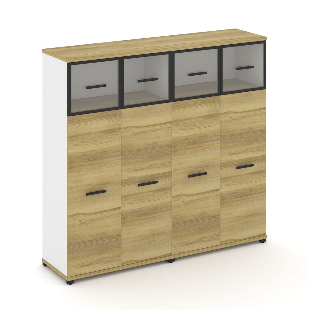 Шкаф две широкие секции, 4 ниши