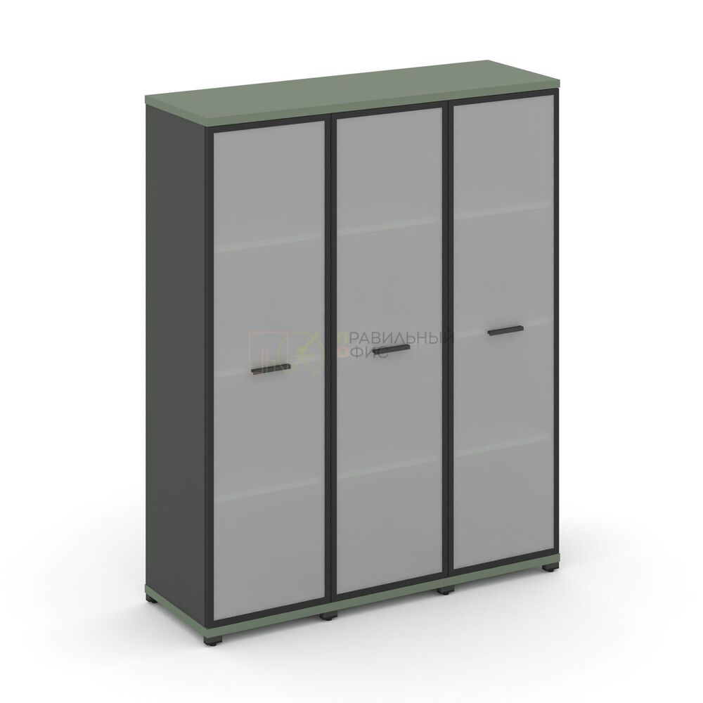 Шкаф три узкие секции, 4 ниши