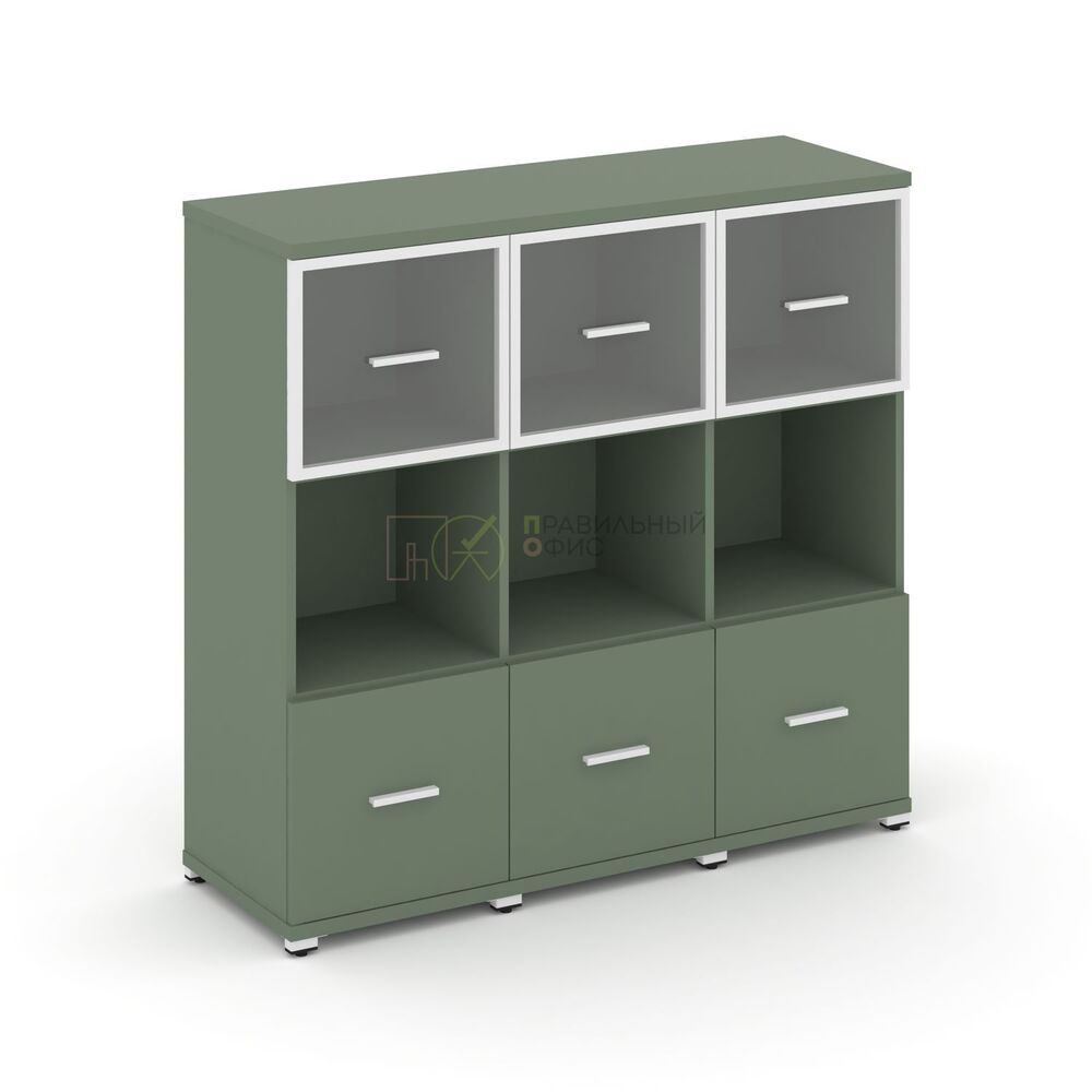 Шкаф три узкие секции, 3 ниши