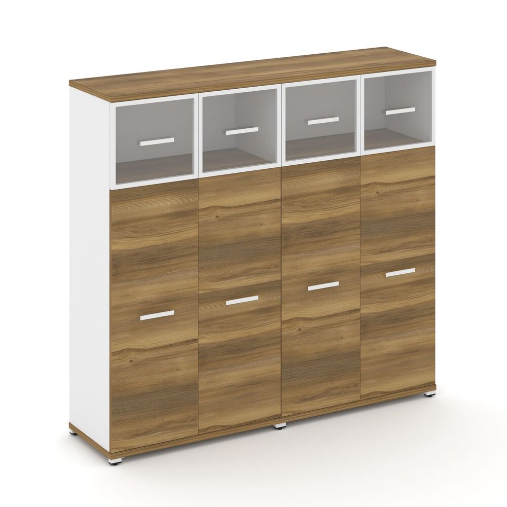 Шкаф две широкие секции, 4 ниши