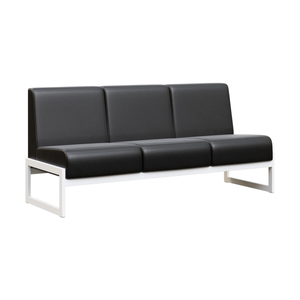 Диван трехместный