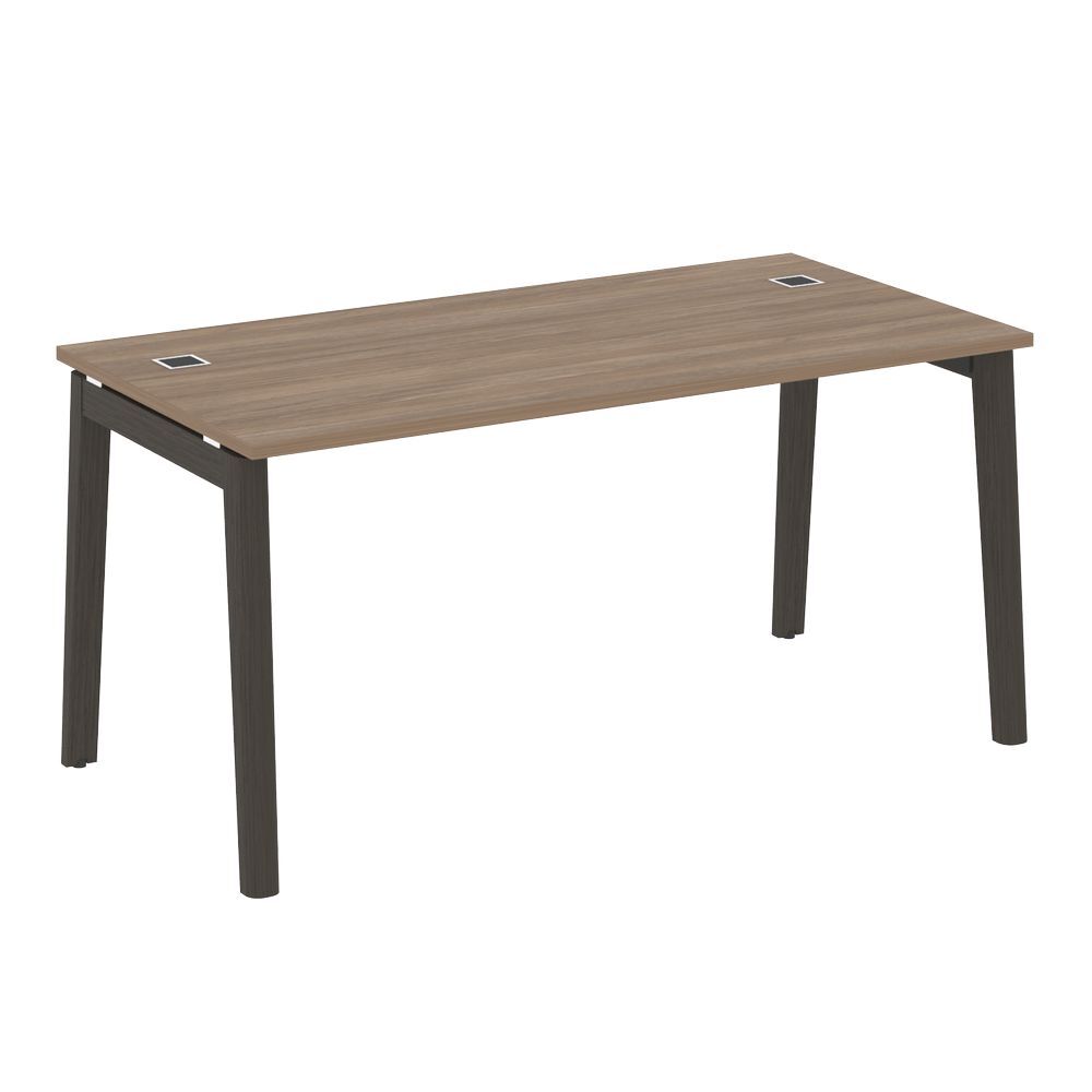 Стол рабочий руководителя (опоры - массив дерева)