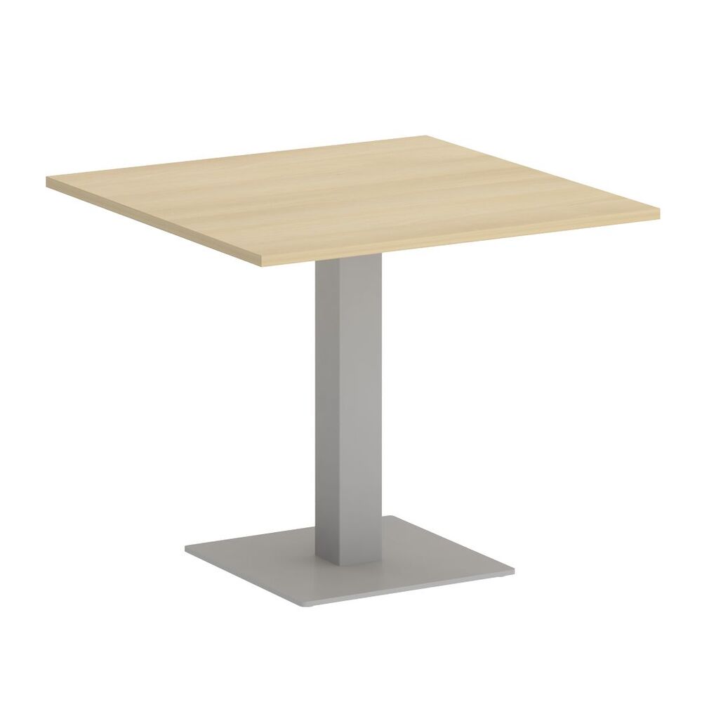 Стол квадратный