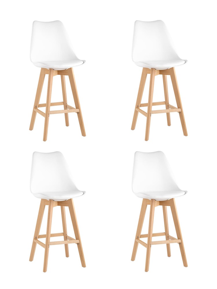 Комплект из четырех стульев барных