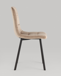 Комплект из четырех стульев