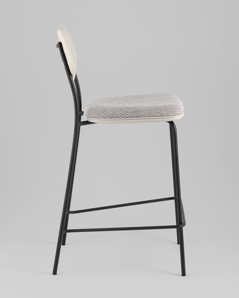 Стул полубарный