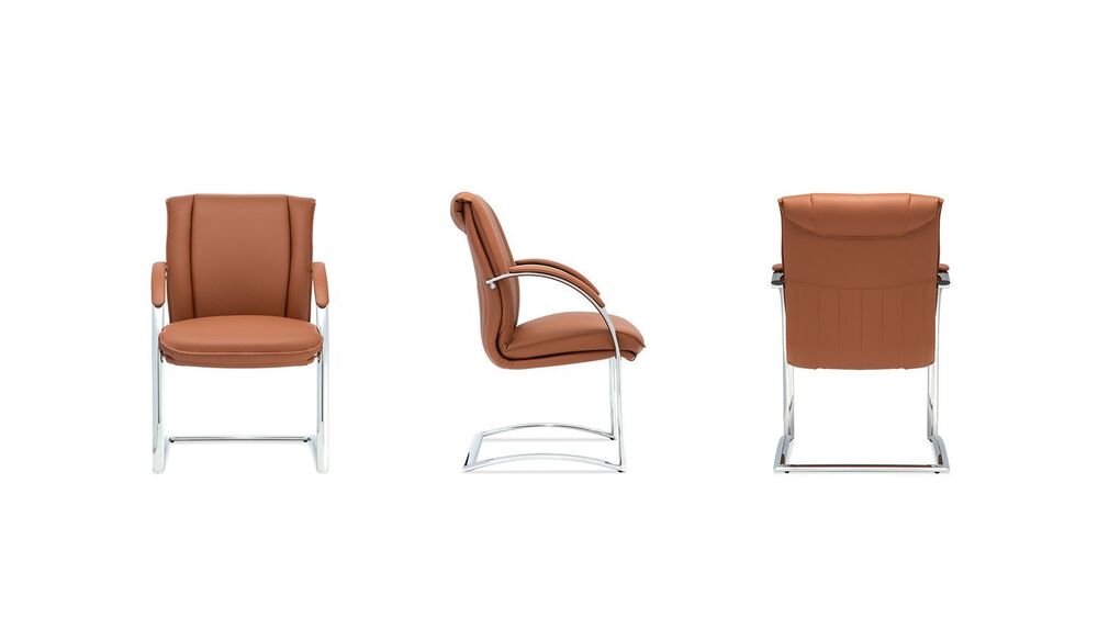 Кресло со средней спинкой на полозьях