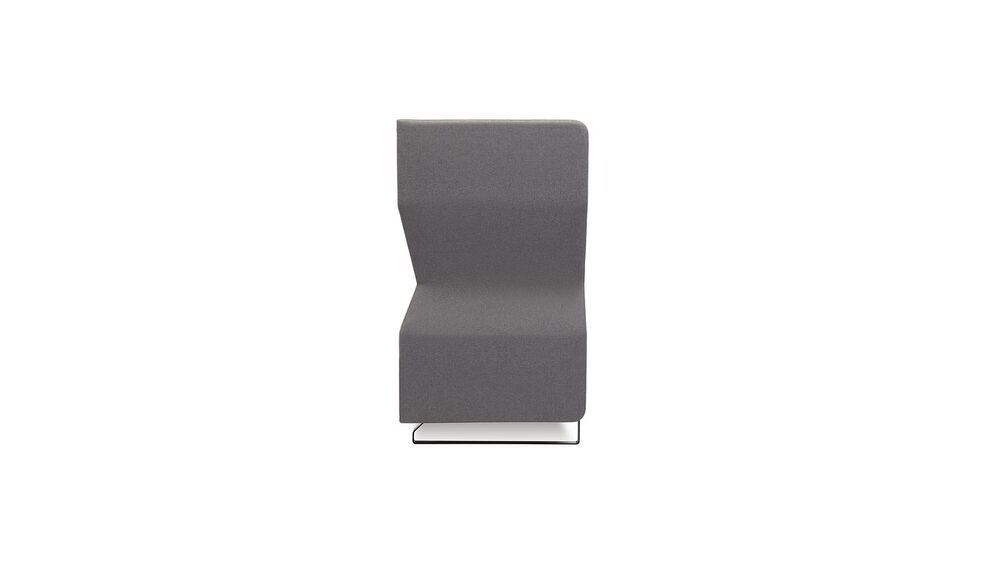 Кресло с высокой спинкой